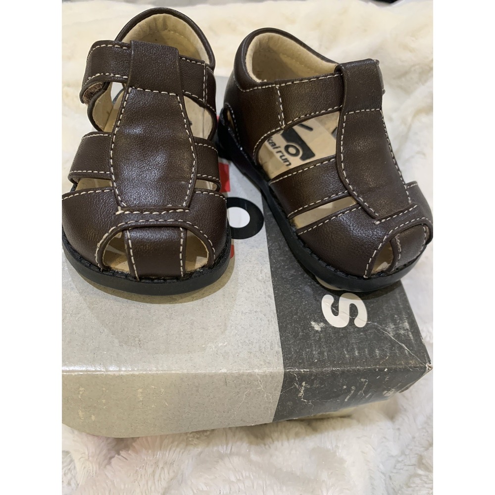 NIB See Kai‎ Run Evan Fisherman Sandals Brown US size 3
